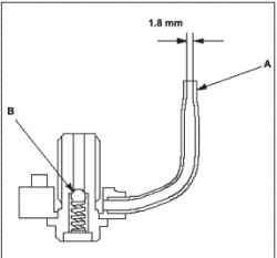 Проверка патрубков моторного масла (N22A)