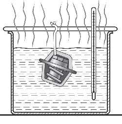 Проверка открытия клапана термостата в сосуде с горячей водой