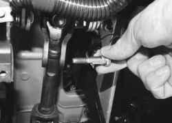 Снятие и установка карданного вала рулевого управления
