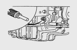 Место вворачивания установочного штифта (специального инструмента 21-210) для установки коленчатого вала двигателя в положение верхней мертвой точки поршня первого цилиндра