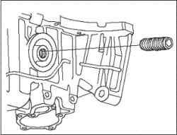 Замена подводящей трубки масляного фильтра двигателя (L13A)