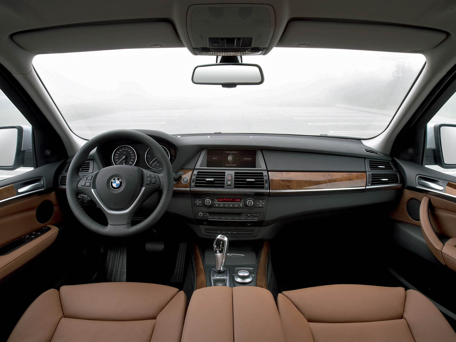 БМВ Икс 5 Е70 2006-2013 салон (BMW 3 interior)