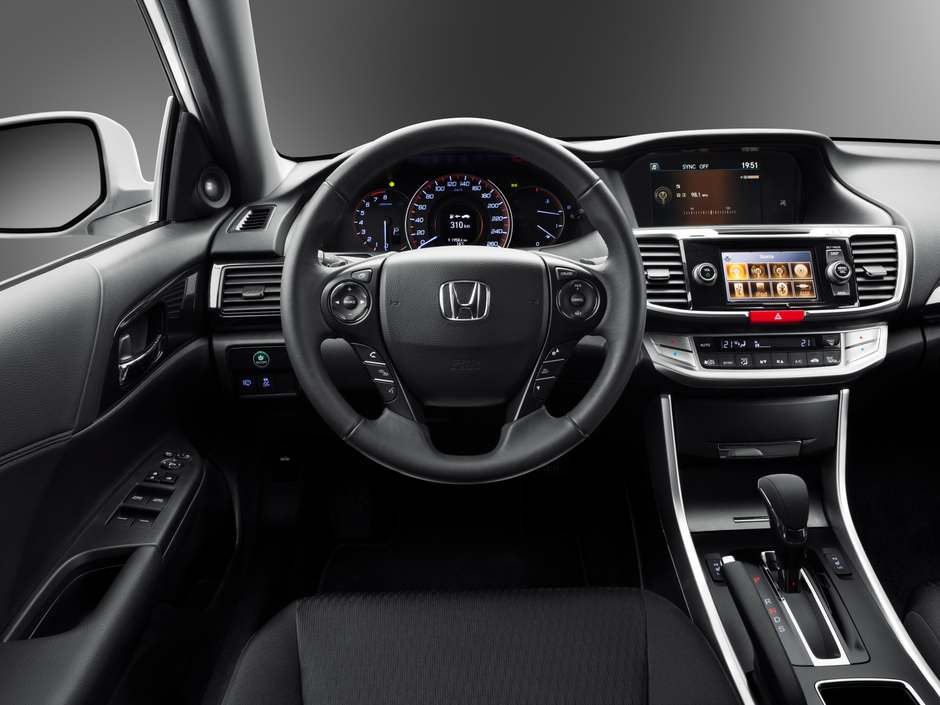 Хонда Аккорд Mark IX салон (interior Honda Accord 2012-2017)