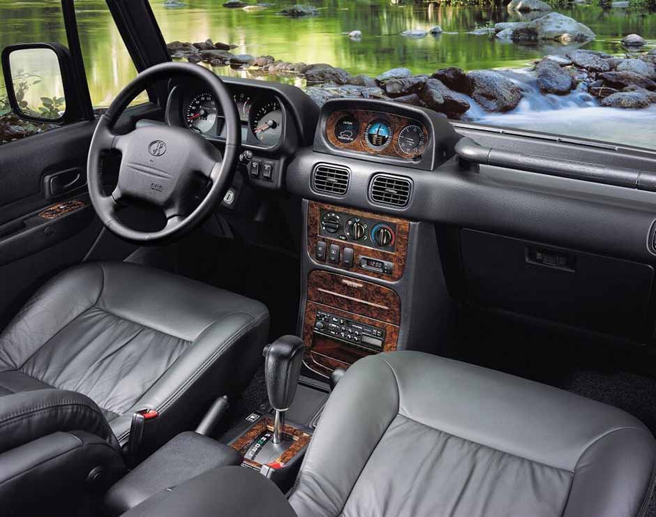 Hyundai Galloper Mark II interior (Хёндэ Галлопер 1997-2003 салон)