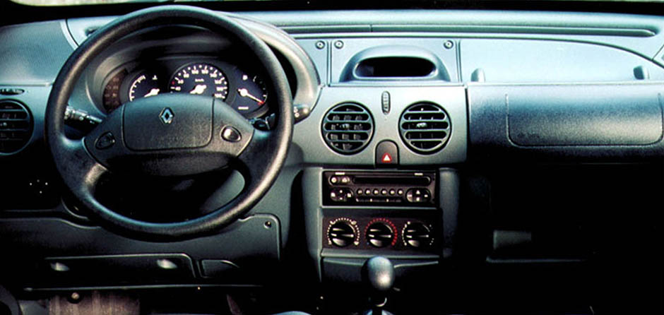 Renault Kangoo Mark I салон (Рено Кангу 1997)